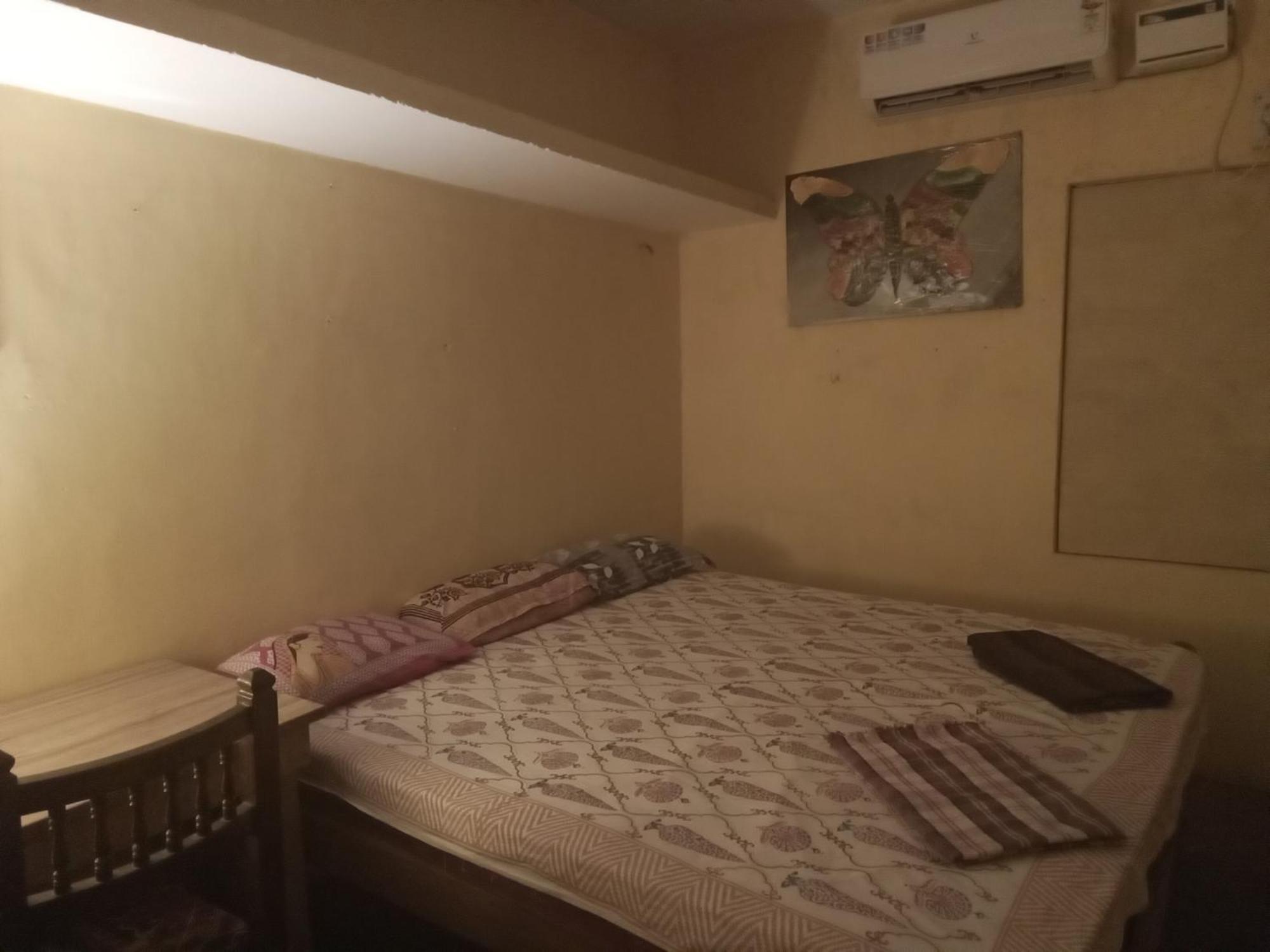 Valentine Budget Guest House Kottakuppam Exteriör bild
